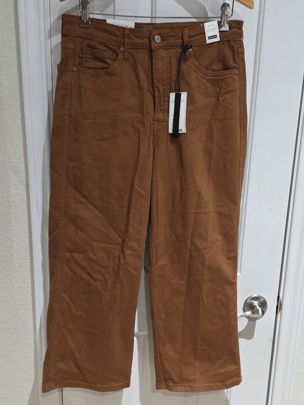 Judy Blue MWT Womenโs Wide-Leg Jeans in Warm Brown - SZ 11/30